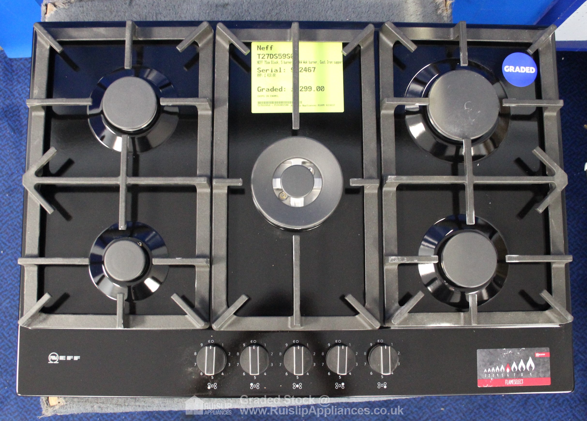 NEFF 75cm 5 burner Hob Cast Iron supports FlameSelect Black Enamel